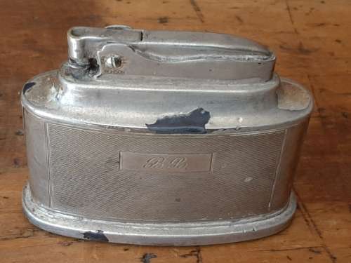 Ronson Senator Lighter - 935 stamp - See pictures