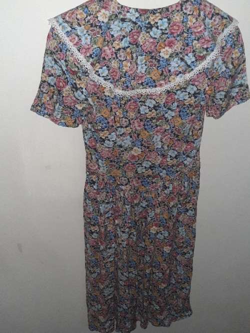 Vintage Truworths Floral Dress - Size 32