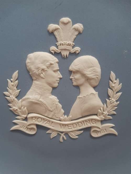 Wedgwood Plate - Royal Wedding - Diameter - 20.5cm
