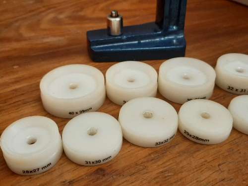 Anchor Glass Fitting Machine + 12 Nylon Dies - For fitting flat glass & backs of Quartz watch cases