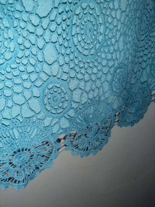 Beautiful Ladies Top with lace detail in front - Size XXL