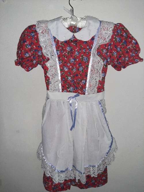 Beautiful Vintage Woolworths Dress - Age 8 Years