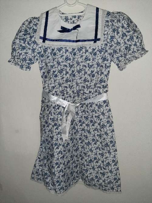 Beautiful Vintage Girls Dress - Age 7 Years