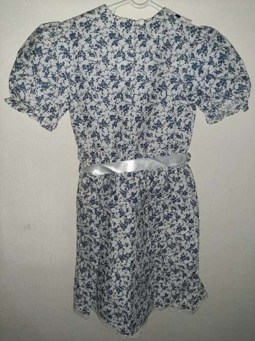 Beautiful Vintage Girls Dress - Age 7 Years