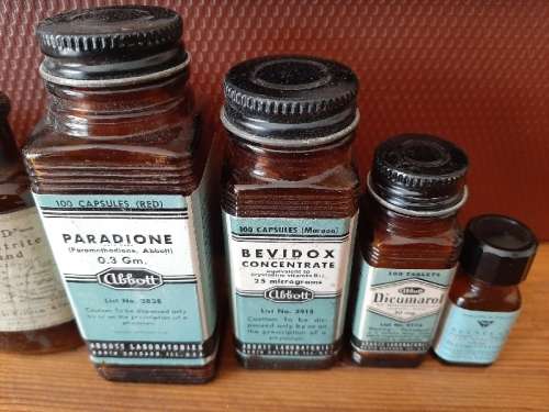 24 x Vintage Medicine bottles - Great Find!!!
