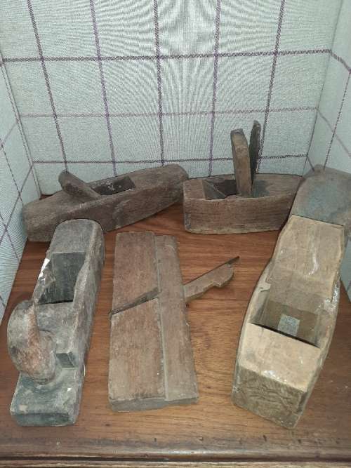 5 x Antique wooden planes - See pictures