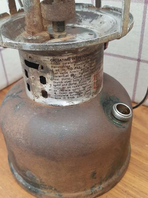 Vintage Coleman Model 231 - For parts or restoration