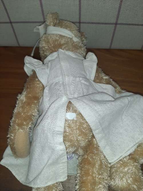 Victoria Teddy Bear - 38cm - Beautiful!!