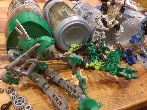 5 x Sets of Lego Bionicle - See pictures and description
