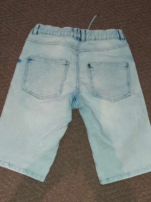 Woolworths Shorts - Size 14 Years