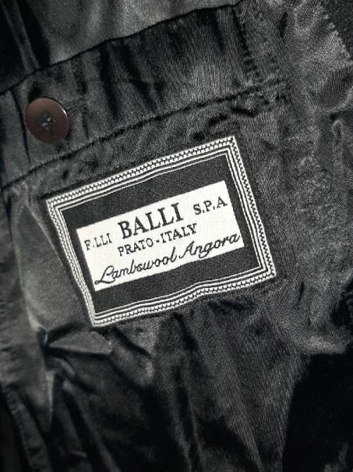 Beautiful Dark Grey Wool Coat - Italy - Size XL