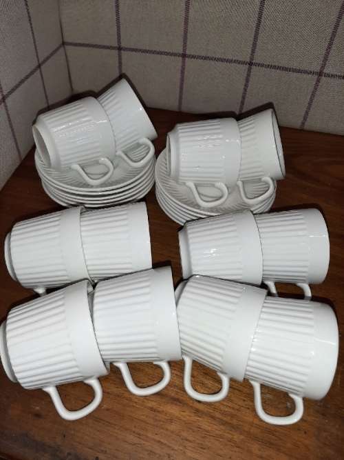 12 x White Johnson Bros Ironstone Small Cup and Saucers - Espresso set - Made in England