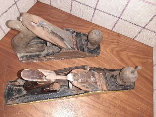 2 x Vintage Stanley Planes - No. 5 & No. 4 1/2 - See pictures