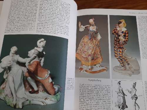 The History of Porcelain - Paul Atterbury