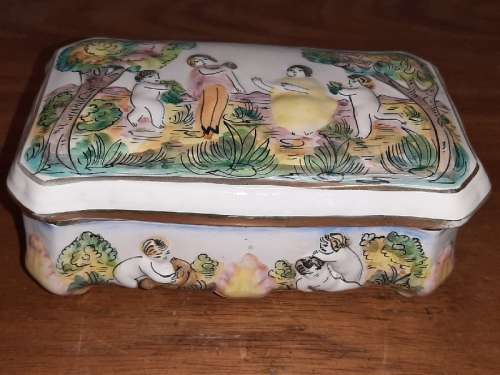 Capodimonte Italy - Large Trinket Box - Beautiful!!!