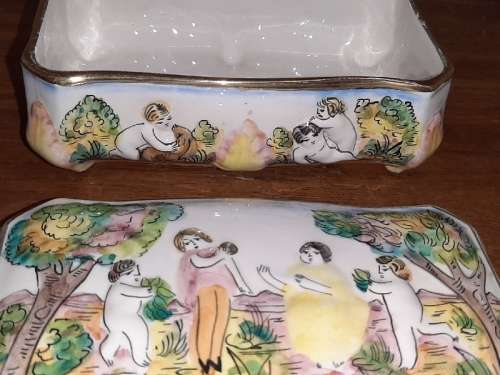 Capodimonte Italy - Large Trinket Box - Beautiful!!!
