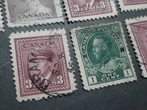 13 x Canada Stamps