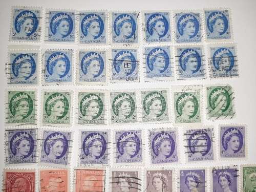 36 x Canada Stamps
