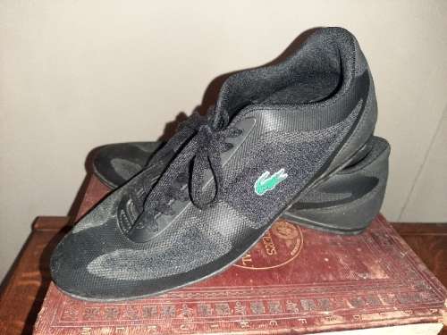 Lacoste Sneakers - Size 8.5