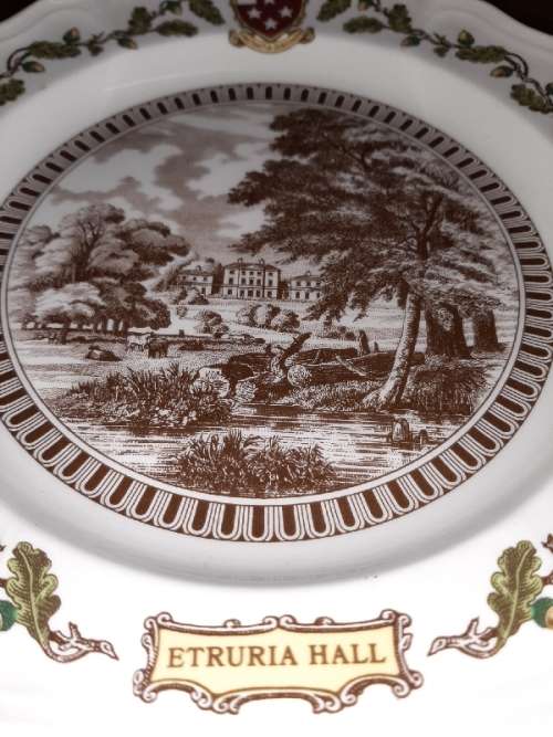 Wedgwood Etruria Hall Plate - Limited Edition - Diameter - 21.5cm