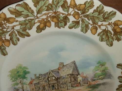 Beautiful Royal Doulton Plate - Old English Inns