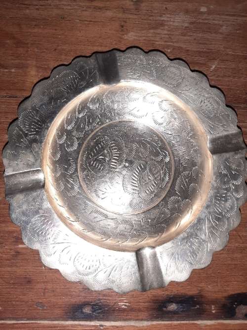 Beautiful Brass Ashtray - Diameter - 19.7cm