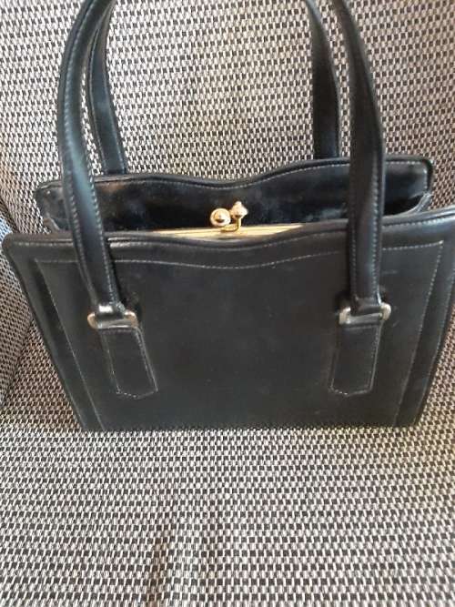 Beautiful Black Vintage Handbag