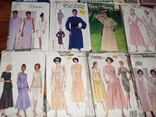 19 x Clothing Patterns - Woman