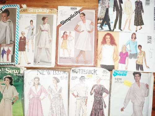 19 x Clothing Patterns - Woman