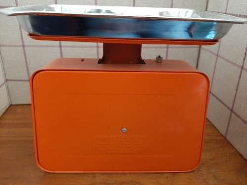 Vintage Metal Stube 10kg Scale - Made in Germany