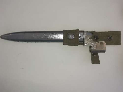 Chromed 303 Bayonet with Scabbard and Frog