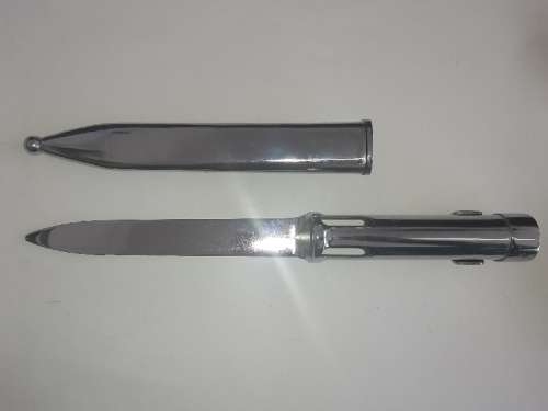 SA Chromed R1 Bayonet with Scabbard