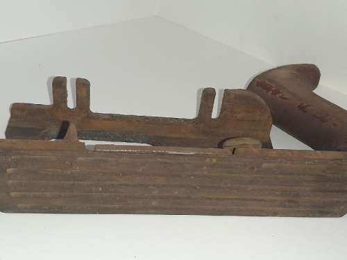 Vintage Stanley No.194 Fibre Board Beveler Plane - Made in U.S.A.