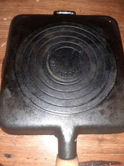 Cookwell Cast Iron Grill Pan