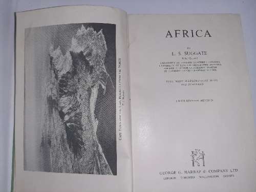 Africa by L.S. Suggate - 5th Edition