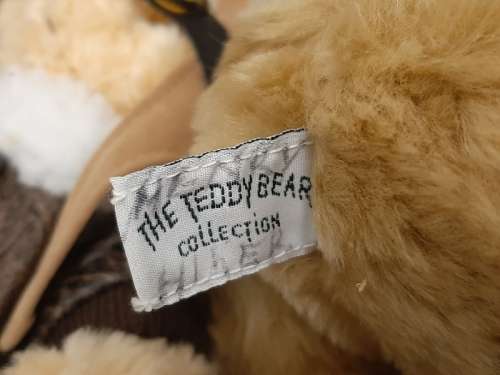 17 x Collectible Teddies - The Teddy Bear Collection