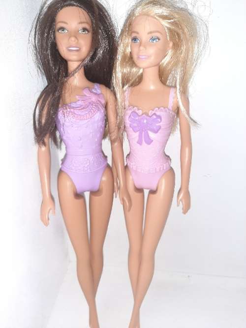 2 x Beautiful Mattel Dolls