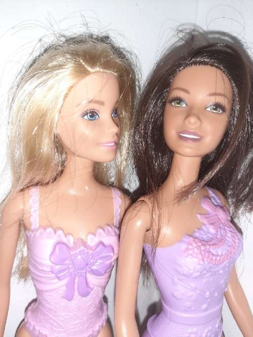 2 x Beautiful Mattel Dolls