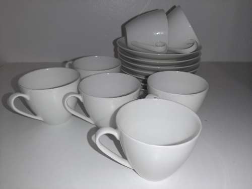 Arzborg Germany - 7 x Miniature Cups and Saucers