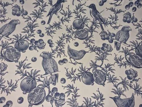 Delft Blue Bird Detail Fabric per meter