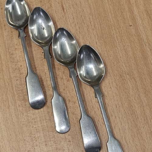 4 x Beautiful Vintage Teaspoons