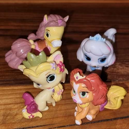 4 x Disney Princess Place Pets - 4cm