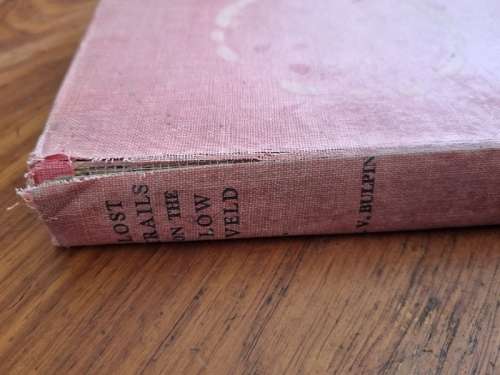 Lost Trails on the Low Veld by T.V. Bulpin