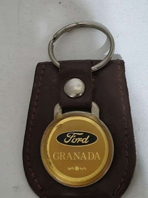 Leather Key Ring / Key holder - Ford Granada