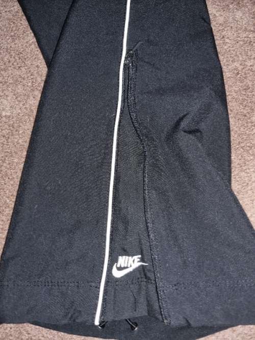 Nike Pants - Size M