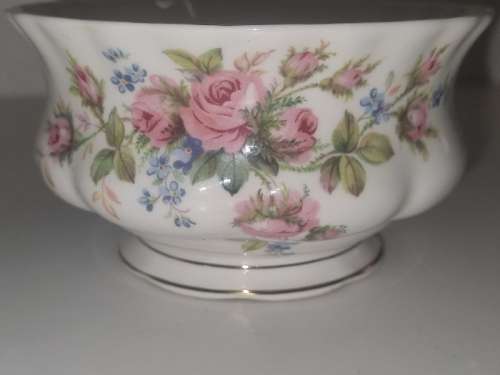 Royal Albert Moss Rose Sugar Bowl - Bone China - England