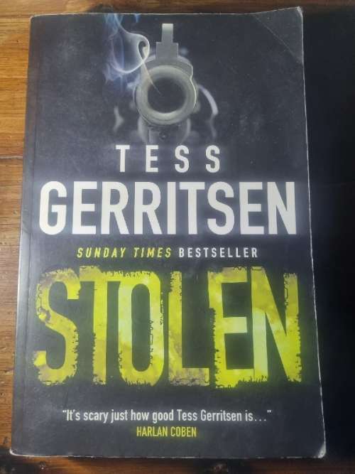 Stolen - Tess Gerritsen