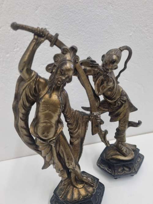 2 x Depose Italy Oriental Figurines