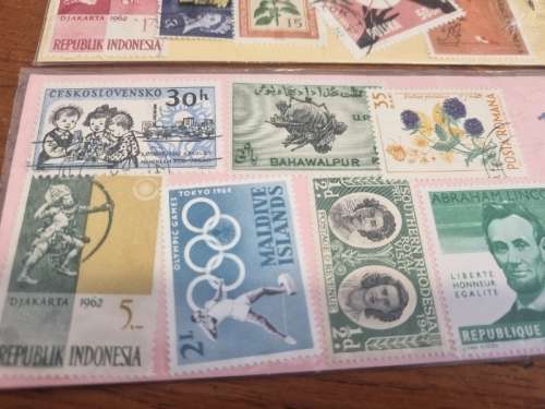 14 x International stamps