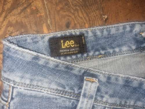 Lee Jeans - Size 34